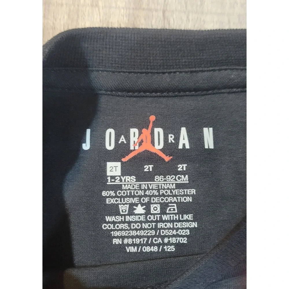 Air Jordan Graphic Print Short Sleeve Shirt Baby/Toddler's‎ Size 2T 1-2yrs Black
